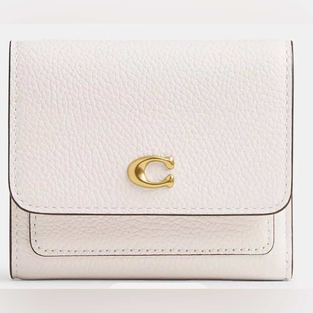 *SOLD*Coach Mila Wallet in Chalk